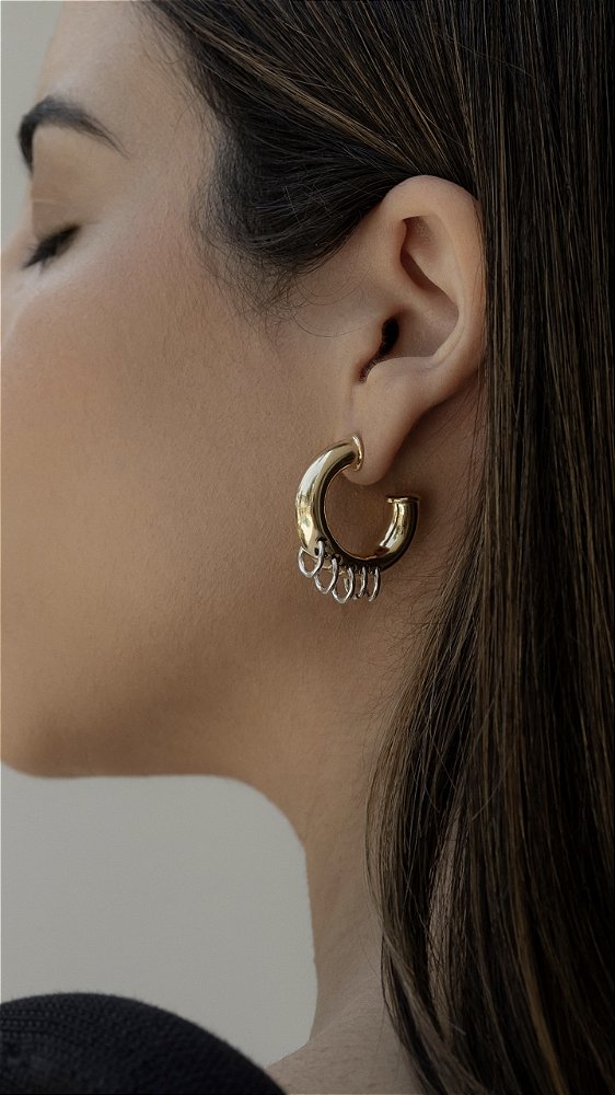 Brinco Argola com Argolinhas em Mix de Banhos