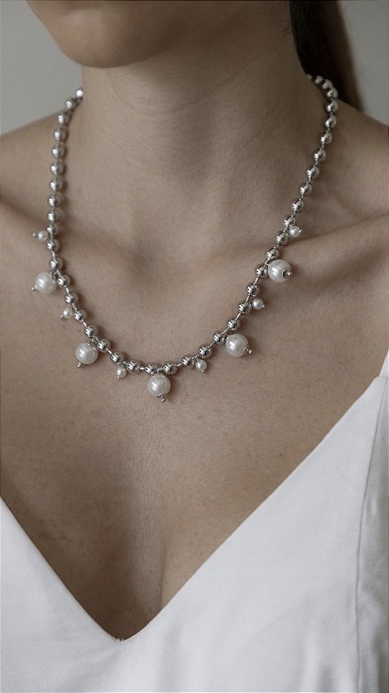 Colar Esferas em Ródio com Perolas