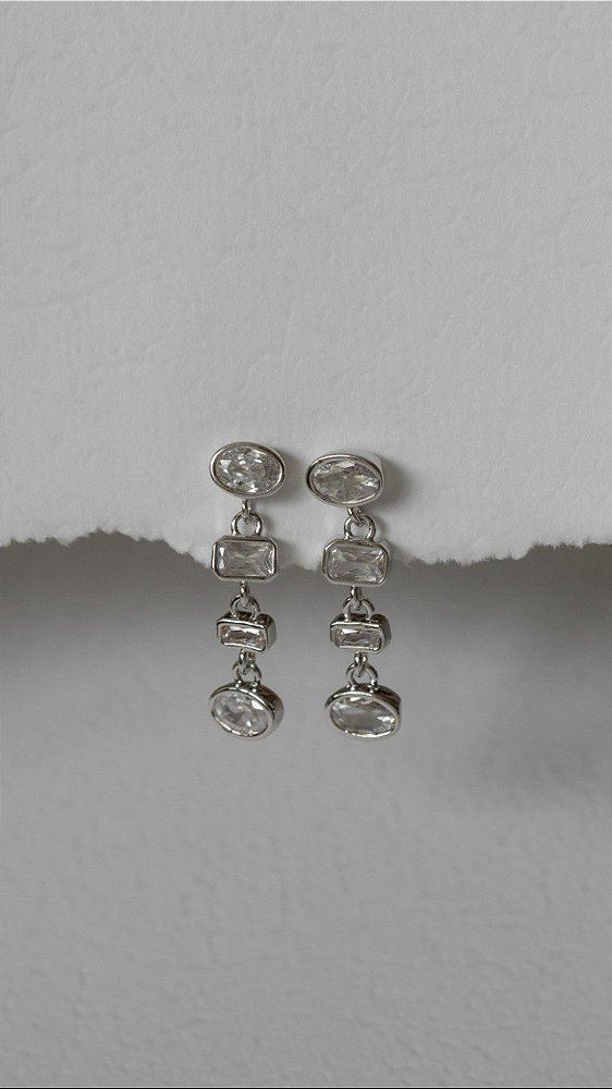 Brinco Zircônias Geométricas