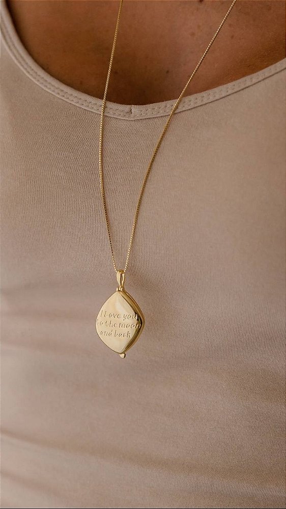 Colar Relicário I Love You To The Moon and Back