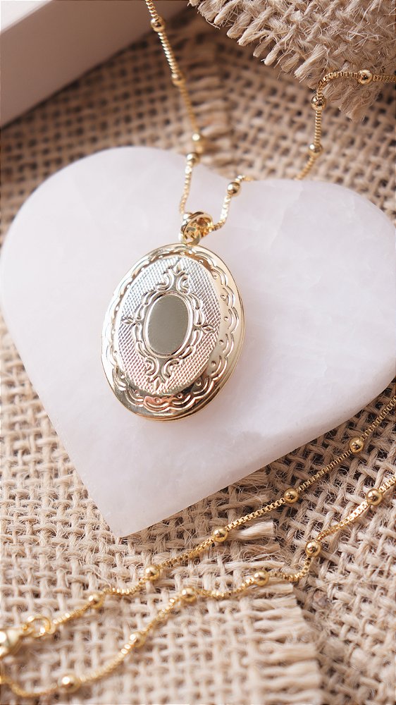Colar Relicário Oval ( SEM FOTO )