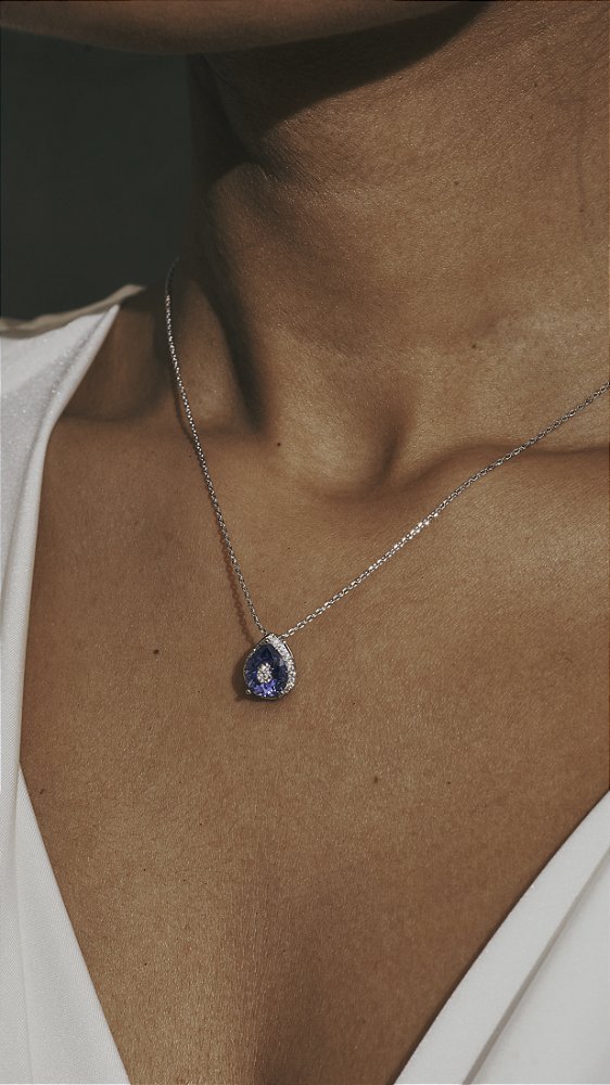 Colar Gota Cravejada