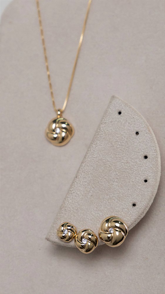 Colar Nó com Zircônia