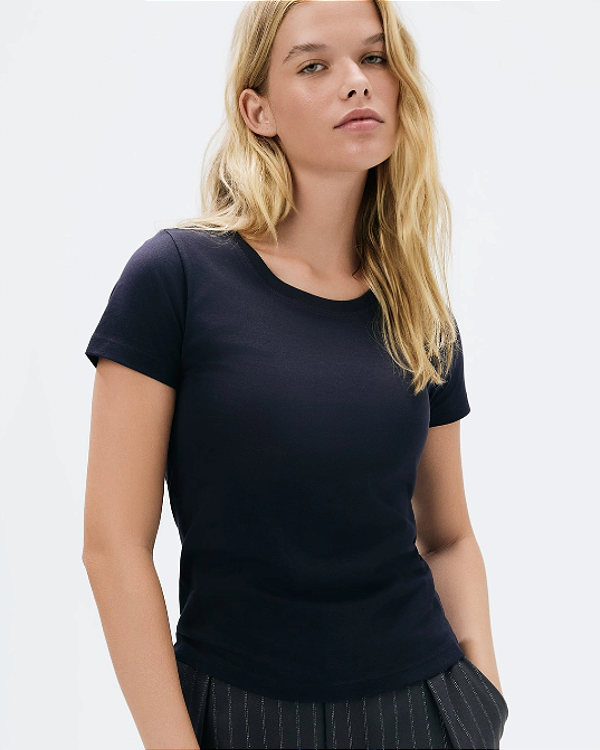 Blusa Feminina Básica Manga Curta