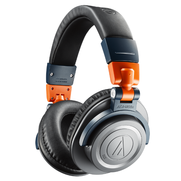 Fone de Ouvido Profissional Sem Fio Audio-Technica ATH-M50xBT2 LAB Limited Edition com Drivers 45mm Neodímio, Bluetooth 5.0 LDAC e Bateria 50 Horas