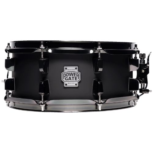 Caixa de Bateria Michael Powergate Darkshot PGD1255 BGR 12x5.5 com Aro Die-Cast e Acabamento Black Gloss Red Burst