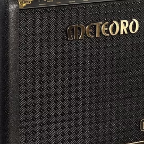 Amplificador Meteoro Nitrous Drive GS100 100W RMS Híbrido Pré-Valvulado com 2 Canais 4 Timbres Chaves Reverb e Falante 12