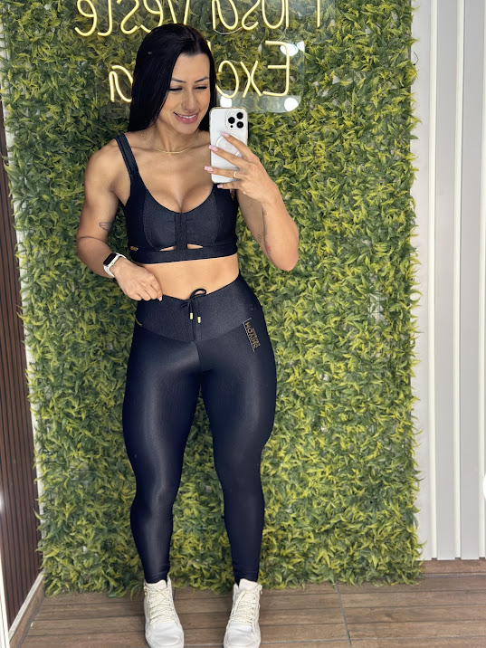 Legging Empina Glossy Premium - P/M/G - 36 a 42