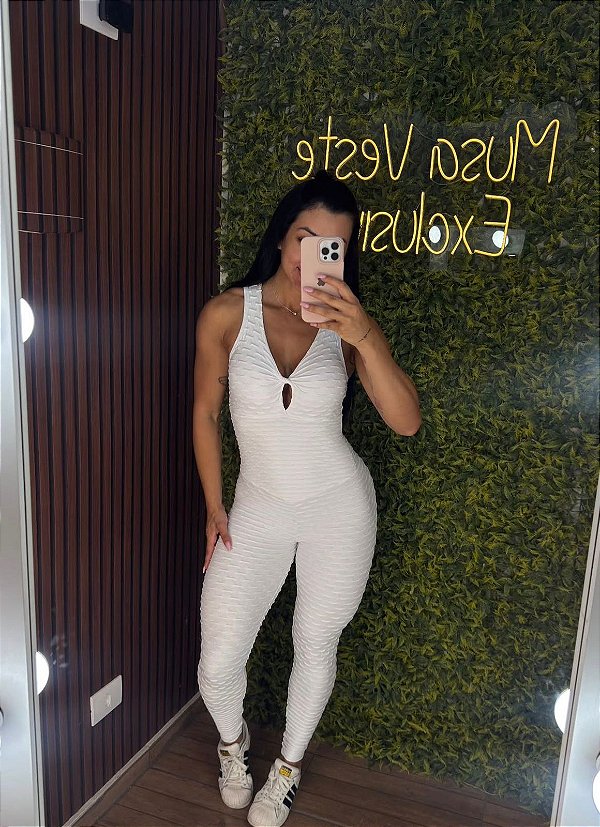 Macacão Semi Empina Brocado Branco Ameby -M/G/GG