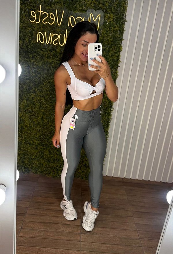 Legging Tradicional Glossy Cinza - Tamanho único 36 a 42