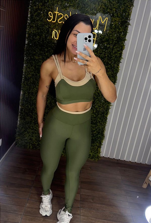 Conjunto Tradicional Verde Duo - Veste M/G/GG