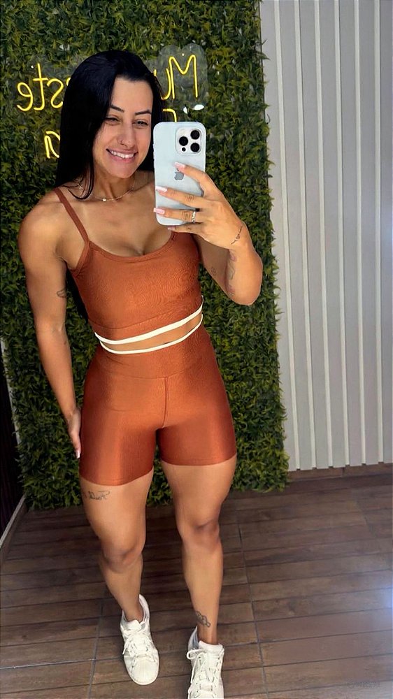 Conjunto Curto Tradicional Glossy Bronze P/M 34 a 38