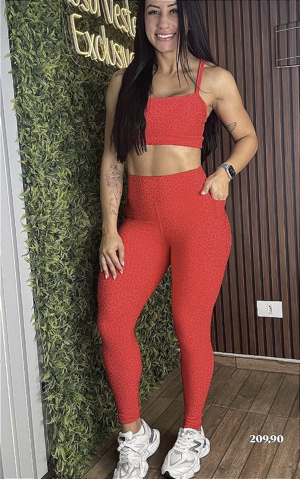 Conjunto Tradicional Jacquard Vermelho- Tamanho único 38 a 42