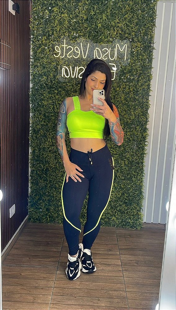 Conjunto Empina Verde Neon - Veste 38 a 42