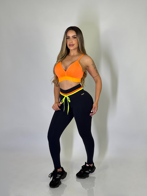 Conjunto Empina Tiras Colors Fitness - Veste 36 a 42
