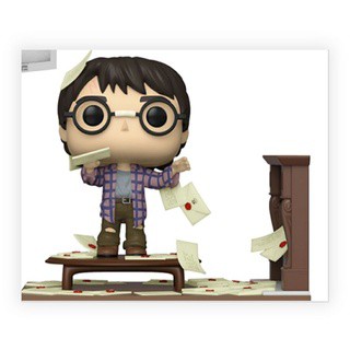 FUNKO POP HARRY POTTER - HARRY POTTER WITH HOGWARTS LETTERS 136