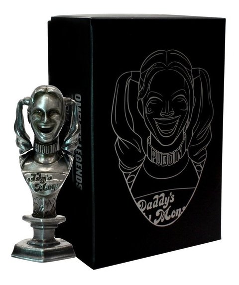 BUSTO HARLEY QUINN - METAL - OMELETE BOX