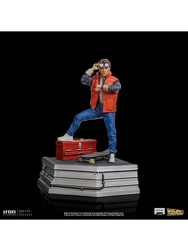 ESTÁTUA MARTY MCFLY - BACK TO THE FUTURE - 1/10 - IRON STUDIOS