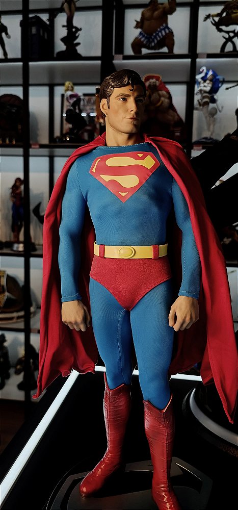 ESTÁTUA SUPERMAN - THE MOVIE - SIDESHOW - 1:4