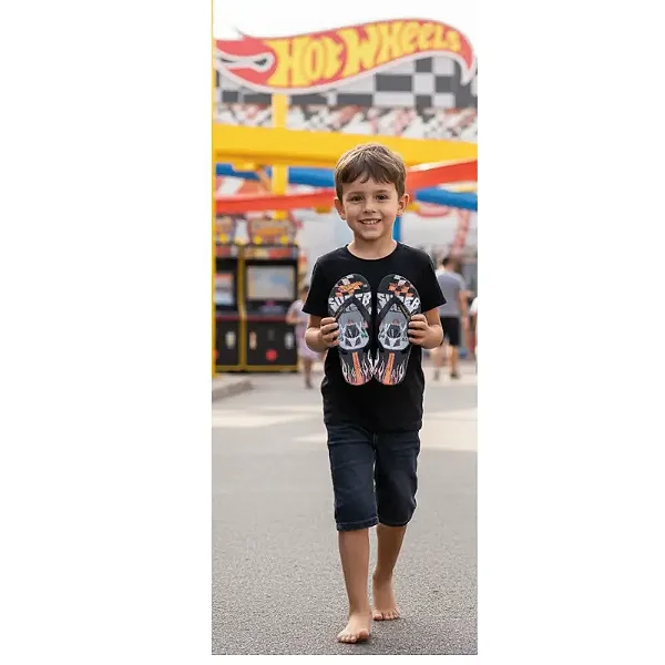 chinelo infantil menino hot wheels solado antiderrapante várias cores tamanhos 23 a 32