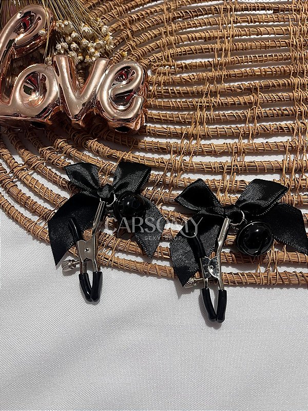 Grampos de Mamilo Preto