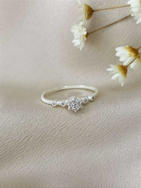 Anel Solitário Flor Cravejado - Prata 925 - MA113-1430