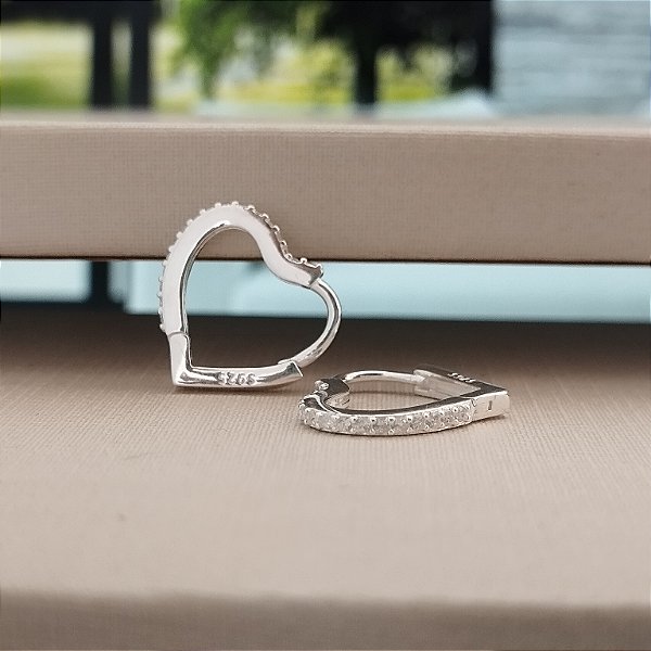 Argola Coração Cravejada 14mm - Prata 925 - MB794-2359