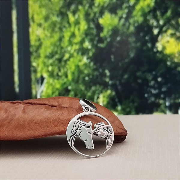 Pingente Rendondo Cavalo e Cowboy - Prata 925 - BL216-2152