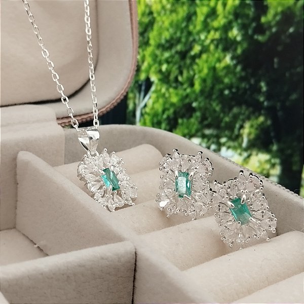 Conjunto Cravejado Pedra Verde - Prata 925 - MCJ98-94236