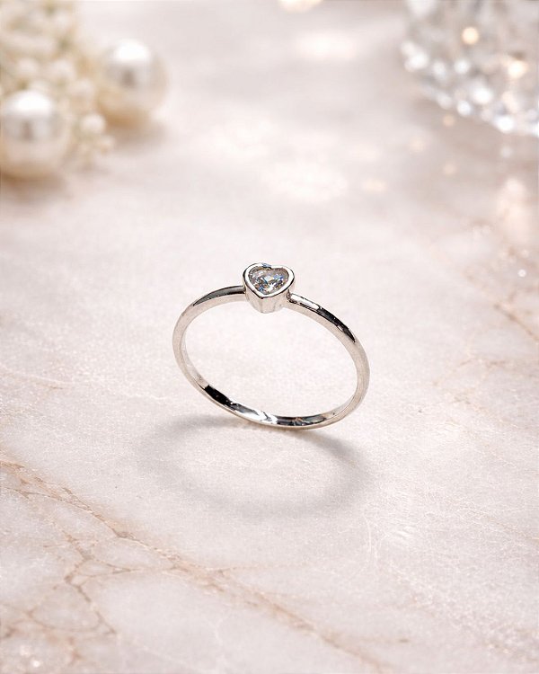 Anel Solitário Coração Embutido -Prata 925 -MA249-2153