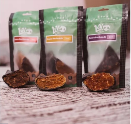 Casco Bovino Recheado 100% natural LUV sabores