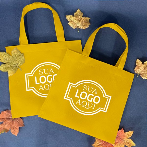 Mini Bolsa de TNT Personalizada 80g - Resistente e Compacta