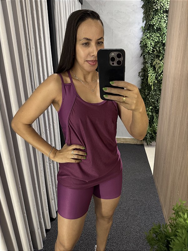CONJUNTO FITNESS TRIO SHORT ROXO