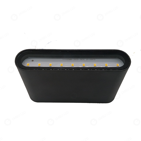 ARANDELA EXTERNA ULTRAFINA LED SLIM PRETO 6W 3000K QUADRADA