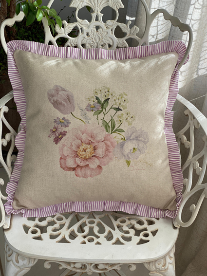 Capa almofada linho 45x45cm babado estampa Rosamar 5448 ( Não acompanha enchimento )