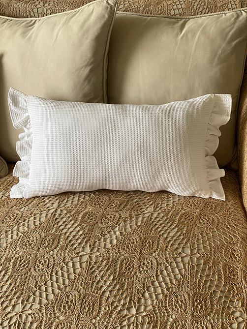 Capa almofada piquet babado 30x50 branca 5441 ( Não acompanha enchimento )