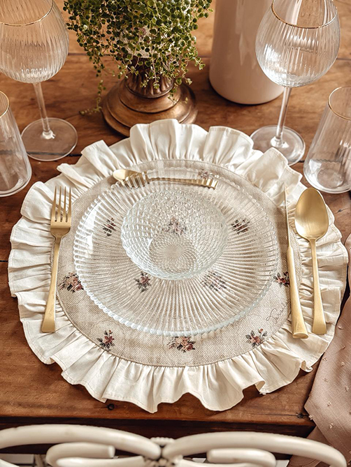 Lugar americano redondo linho babados Clair 5580