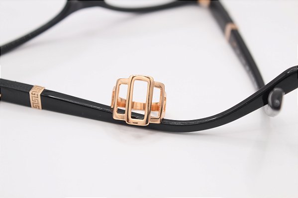 Anel Retângulo Banhado a Ouro 18K