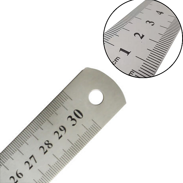 Régua De Metal Aço Inox 30cm Flexivel Profissional Patchwork
