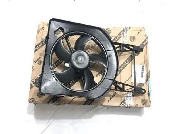 Eletroventilador Fiat Palio Siena Idea Strada 1.6 1.8 Sem Ar Valeo Original 51804913