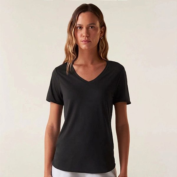 Blusa Fila Easy Training Crepe Flow Feminina