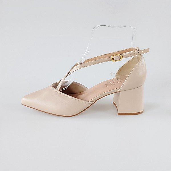 SCARPIN SALTO BAIXO BLOCO COURO NUDE CLARO CONFORTAVEL
