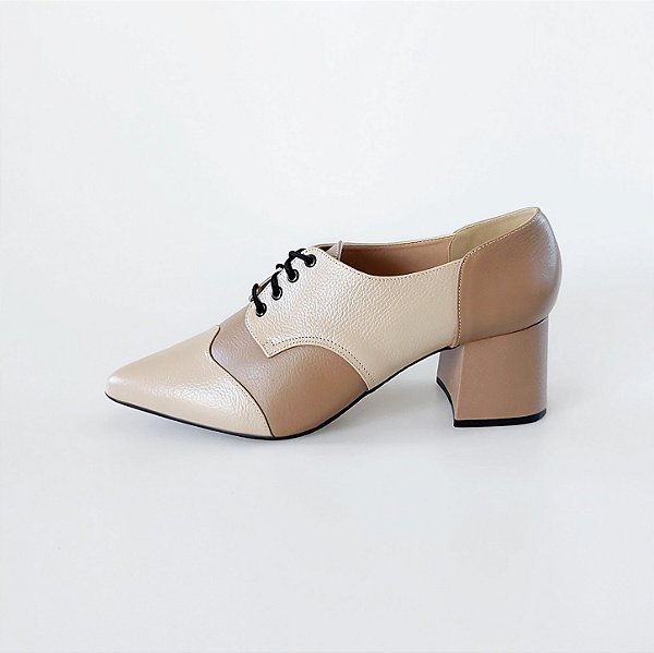 OXFORD SALTO BAIXO BLOCO COURO NUDE CLARO ESCURO CONFORTAVEL