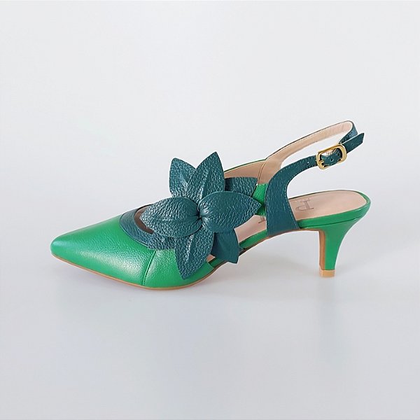 SCARPIN SALTO BAIXO FINO COURO VERDE ESMERALDA MILITAR CONFORTAVEL