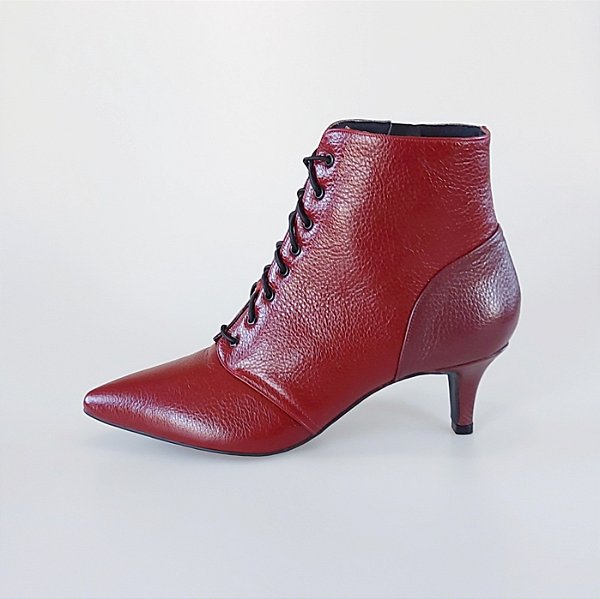 BOTA SALTO BAIXO FINO COURO VINHO MARSALA CONFORTAVEL