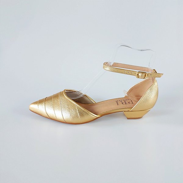 SCARPIN SALTO BAIXO FINO COURO DOURADO CONFORTAVEL