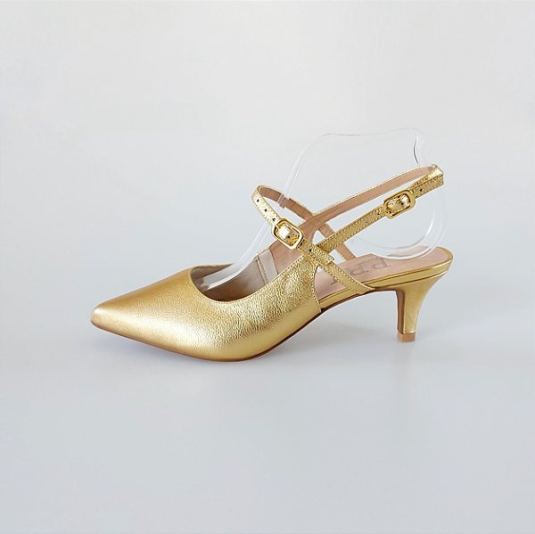 SCARPIN SALTO BAIXO FINO COURO DOURADO CONFORTAVEL