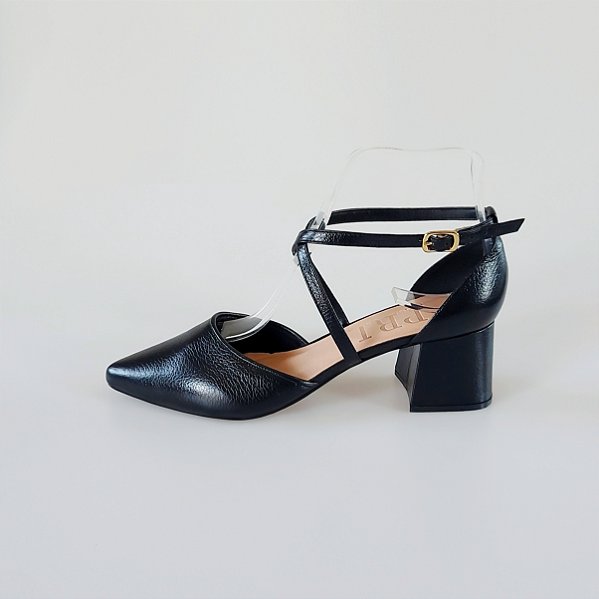 SCARPIN SALTO BLOCO COURO PRETO CONFORTAVEL