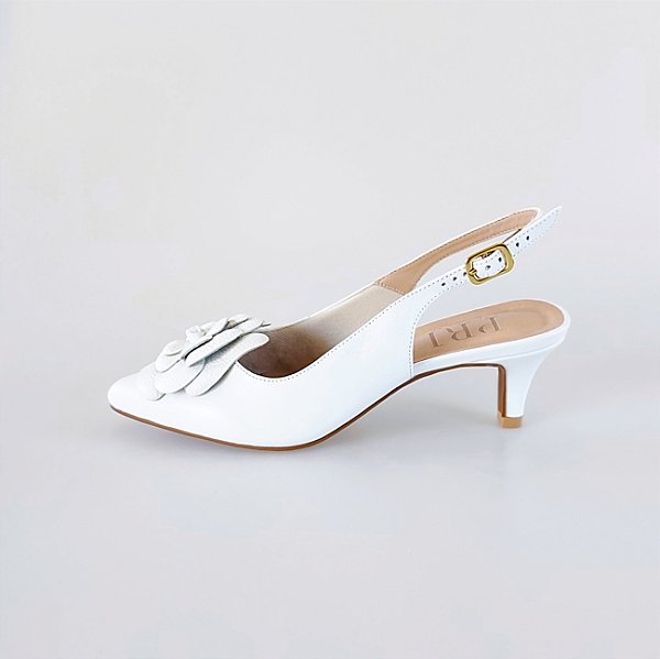 SCARPIN SALTO FINO COURO BRANCO CONFORTAVEL