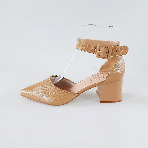 SCARPIN SALTO BLOCO COURO NUDE MEDIO CONFORTAVEL